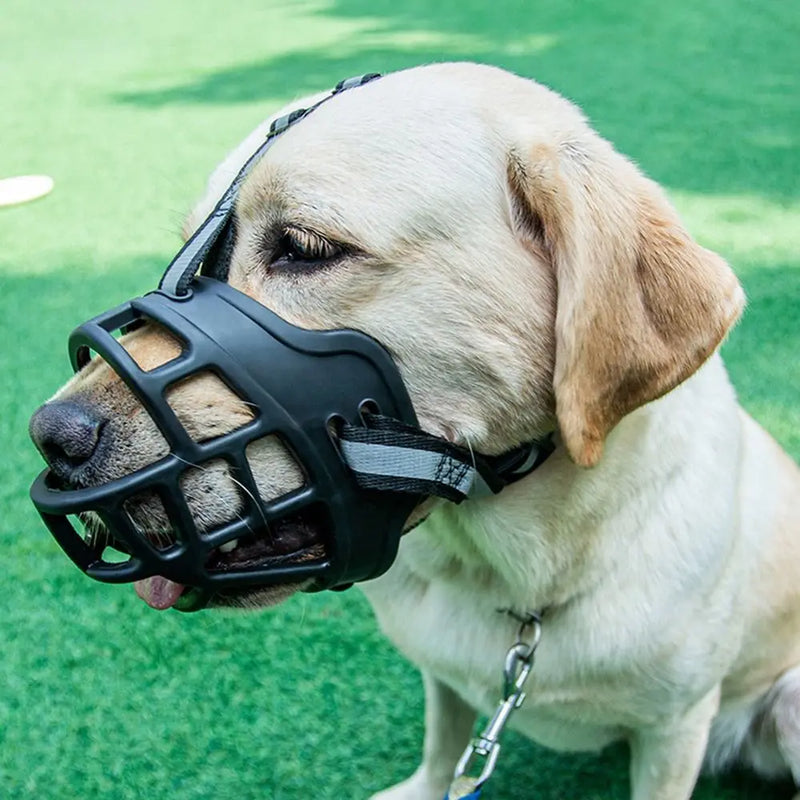SafeMuzzle Pro | Bozal Ajustable con Tira Reflectante